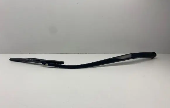 KIA Ceed Front wiper blade arm