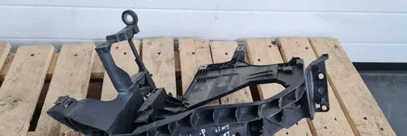 Audi A5 Sportback 8TA Headlight/headlamp mounting bracket 8T0805607L 8T0805607D