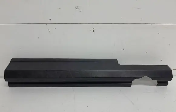 BMW iX1 Radiator trim 17119846987