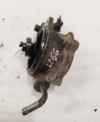Toyota Auris 150 Vacuum pump