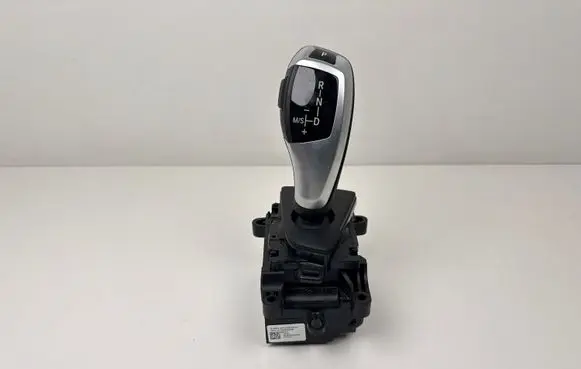 Gear shifter/selector