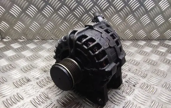 Nissan Qashqai Generator/alternator 231004EA0A F000BL825