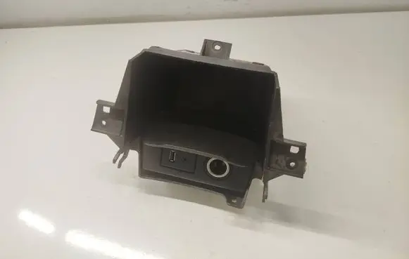 Opel Zafira C Dashboard storage box/compartment 13293521