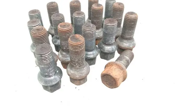 Audi A6 S6 C5 4B Nuts/bolts 