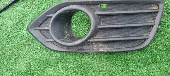 Honda Jazz Front fog light trim/grill 71170T7AJ1 71105T7AJ
