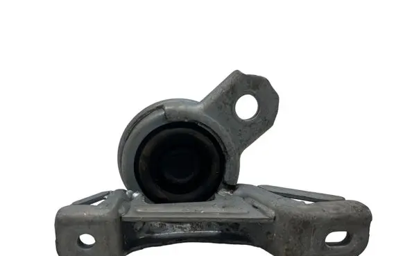 Land Rover Range Rover Evoque L538 Engine mount bracket BJ326F012AB G3046001