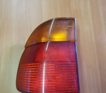 BMW 5 E39 Rear/tail lights 393327