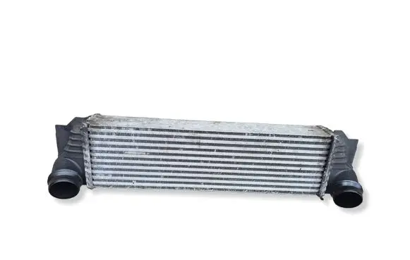 BMW 5 F10 F11 Intercooler radiator 7805629 0091532 R7368003