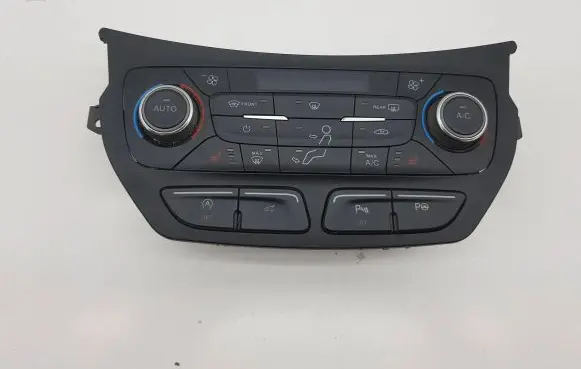 Ford Kuga II Climate control unit GJ5T18C612DJ 0259A