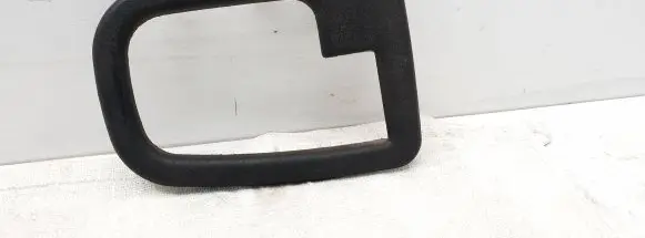 BMW 3 E36 Front door handle cover 8219023