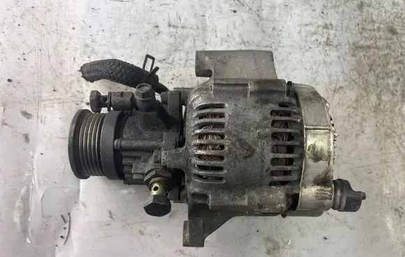 Hyundai Matrix Generator/alternator 3730027600