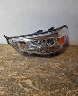 Mitsubishi ASX Headlights/headlamps set 