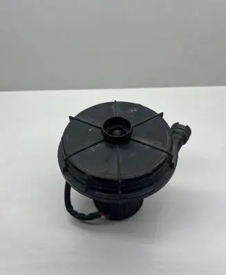 BMW 7 E65 E66 Secondary air pump 72812901 7508267