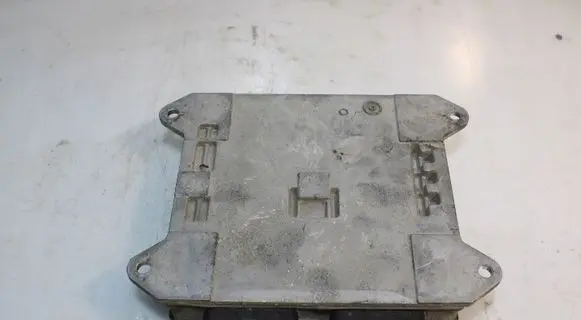 Mazda 3 I Engine control unit/module ECU E6T5271H