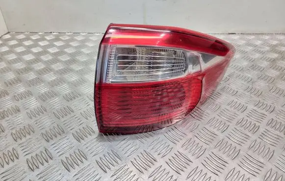 Ford C-MAX II Rear/tail lights AM5113404BE 89502670