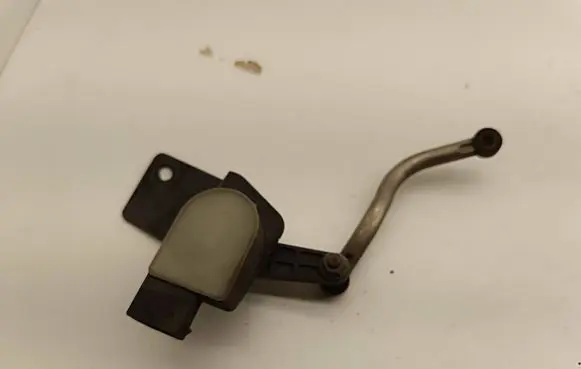Jeep Grand Cherokee Air suspension front height level sensor 68164093AB 21193Z