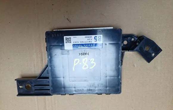 Toyota Sienna XL30 III Air conditioner control unit module 88650-08150
