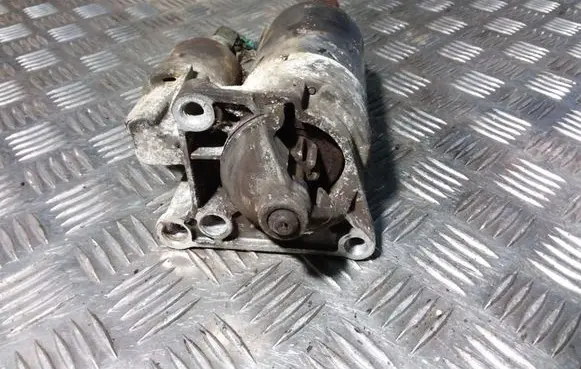 Renault Scenic I Starter motor 0001107047 7700865719