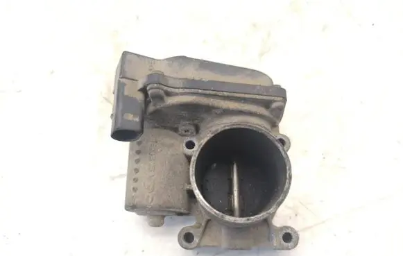 Volkswagen Polo Throttle valve 03C133062B A2C53030790