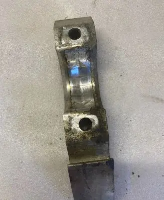 Audi Q7 4L Sway bar bush bracket, front 7L0411063B