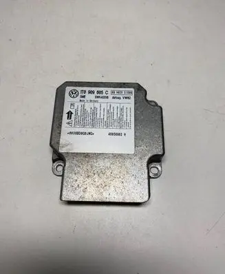 Volkswagen Touran I Airbag control unit/module 1T0909605C 5WK43518
