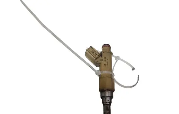 Toyota Prius+ (ZVW40) Fuel injector 232500T030