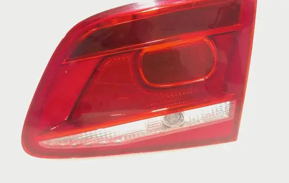 Volkswagen PASSAT B7 Tailgate rear/tail lights 3AE945094J 900010074