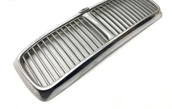 Jaguar XJ X40 Front bumper upper radiator grill BEC14242 BEC14243