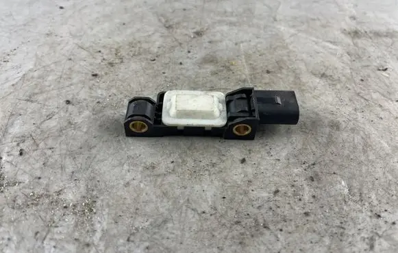 Audi A8 S8 D3 4E Airbag deployment crash/impact sensor 4B0959643E