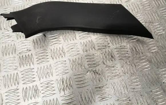 Toyota Avensis T270 Other trunk/boot trim element 6793805030C0 6793805030