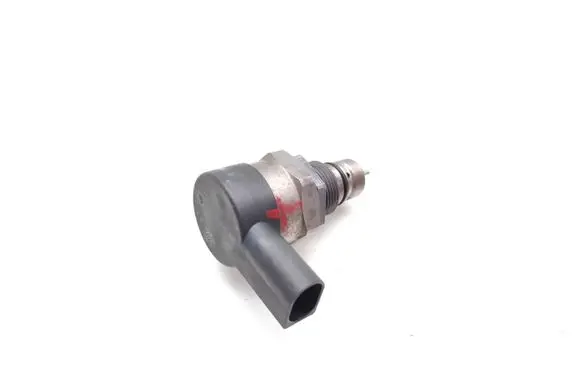 BMW X1 E84 Fuel pressure regulator 0281002949