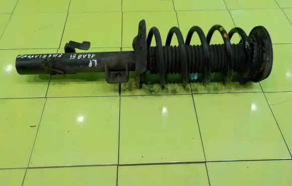 Land Rover Freelander 2 - LR2 Front shock absorber/damper 6G9118K001UA MCPHERSON
