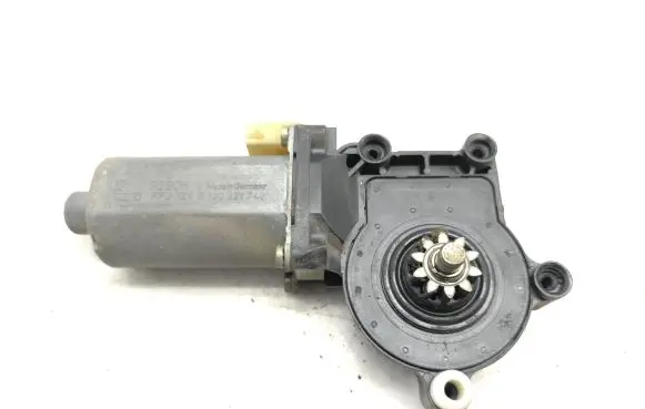Renault Avantime Rear door window regulator motor 0130821742