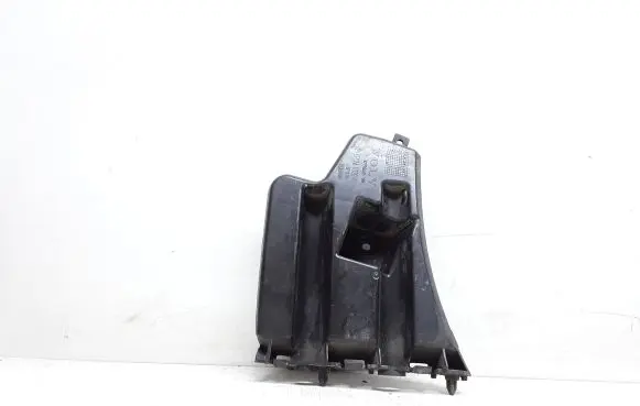 Volvo V60 Front bumper mounting bracket 30796626
