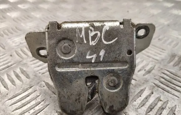 Mercedes-Benz C W202 Tailgate/trunk/boot lock/catch/latch A2027400236