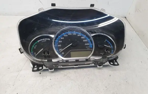 Toyota Yaris Speedometer (instrument cluster) 838000U390
