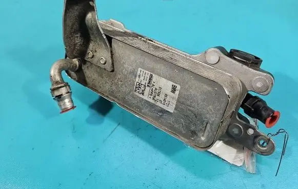 BMW 5 G30 G31 G38 Engine oil radiator 8514515 IMPRK1595777