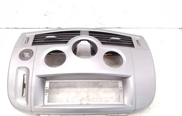 Renault Scenic II - Grand scenic II Dashboard center trim panel 8200140713 8200140724 8200140720