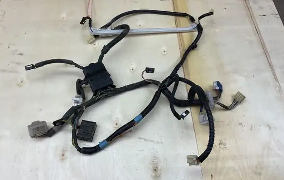 Lexus GS 300 400 430 Seat wiring loom 8219130260A 8281748320 060707B