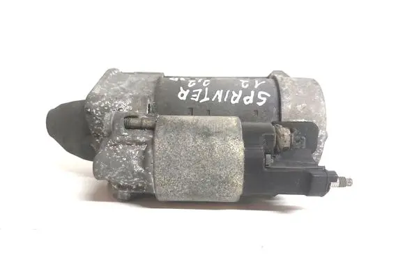 Mercedes-Benz Sprinter W906 Starter motor A0061514501 4280005510