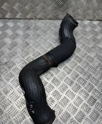 Intercooler hose/pipe