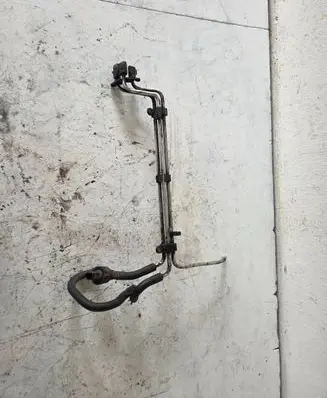 Volkswagen PASSAT B6 Fuel main line pipe