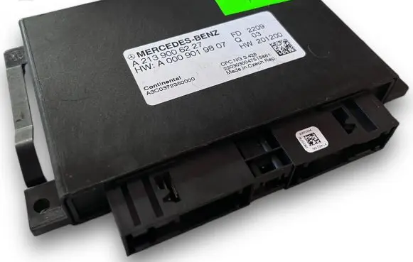 Mercedes-Benz E W213 Central body control module S479 A2139006227