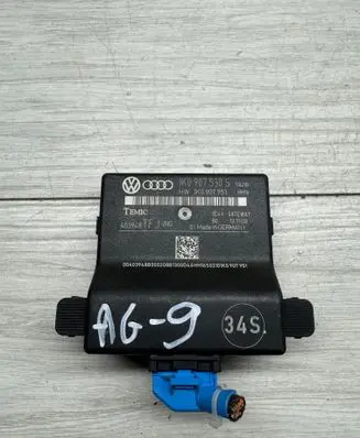 Volkswagen Golf VI Gateway control module 1K0907530S 1K0907951