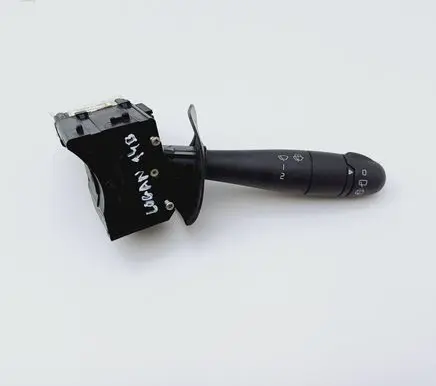 Dacia Logan I Wiper control stalk 8200792584