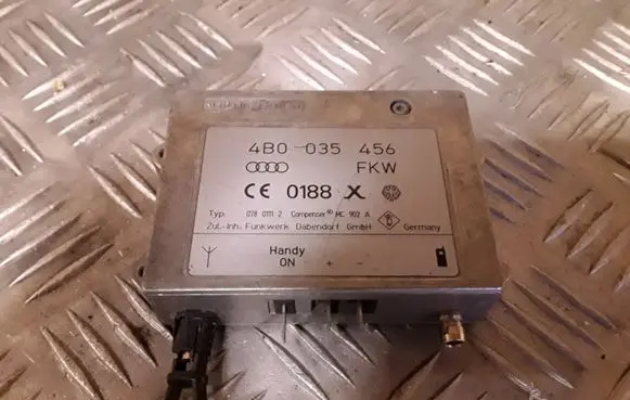Audi A8 S8 D2 4D Phone control unit/module 4B0035456