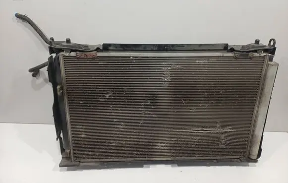 Toyota RAV 4 (XA40) Radiator set 422133 16363 422750
