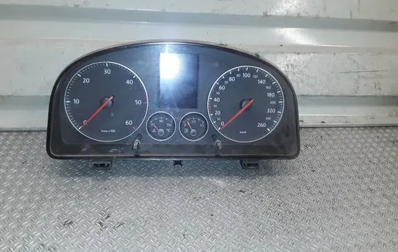 Volkswagen Touran I Speedometer (instrument cluster) 1T0920872F V0003000 1T0920872E