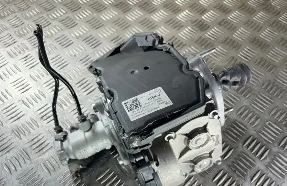 Master brake cylinder