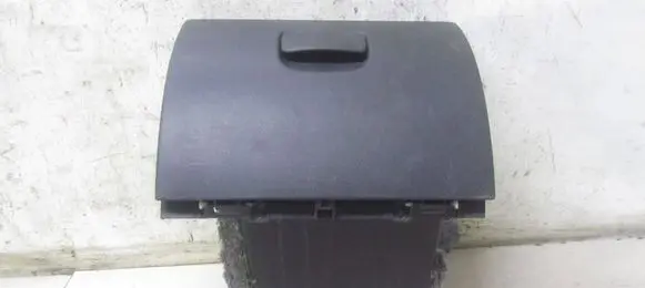 Renault Master III Glove box 685000045R